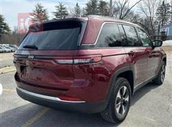 جیپ گراند شیرۆکی